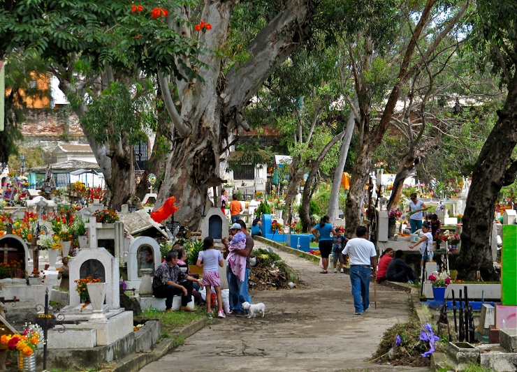 La Leona Cemetery, Cuernavaca, Mexico